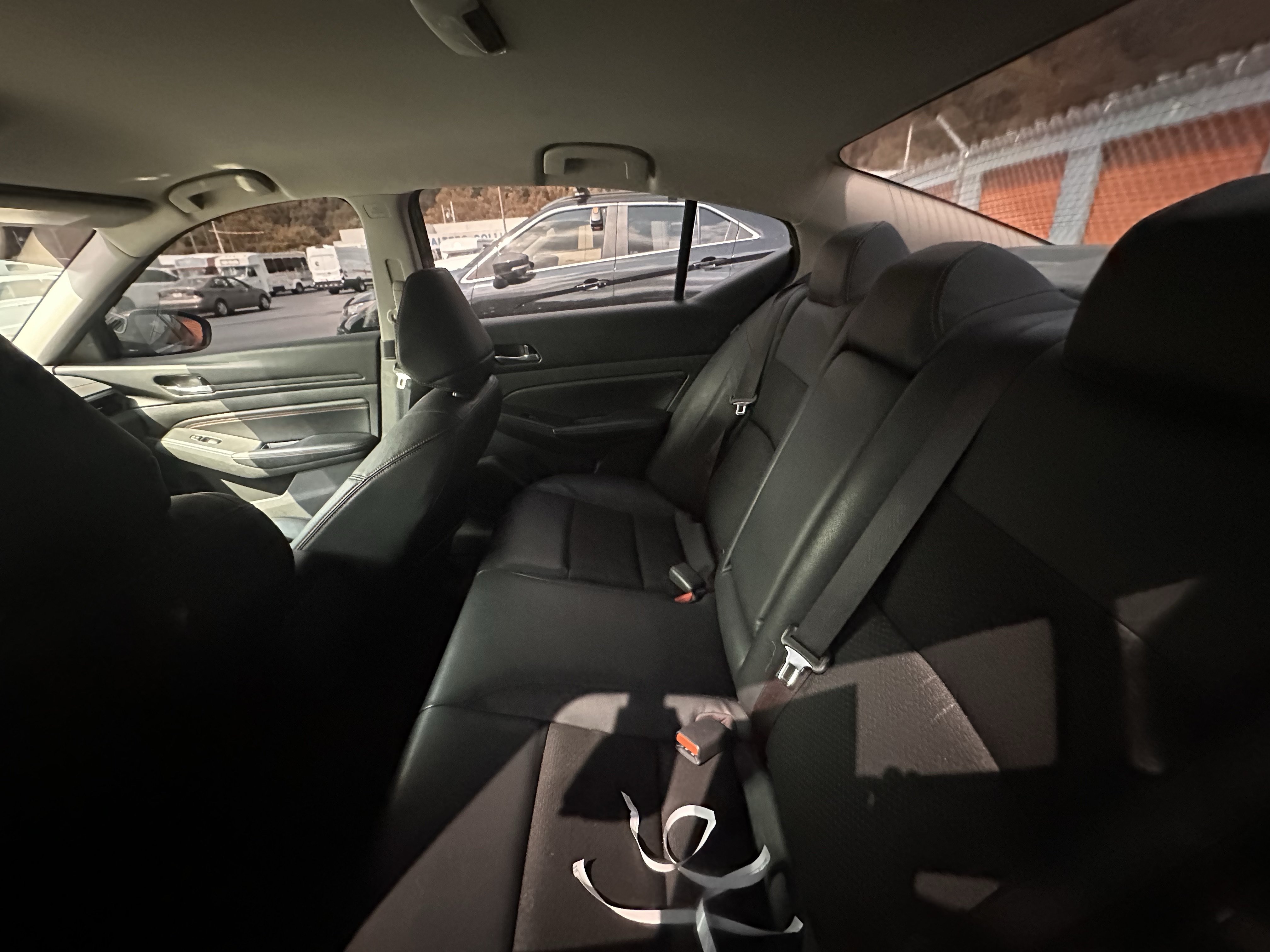 Used 2021 Nissan Altima 2.5 SR FWD image 10