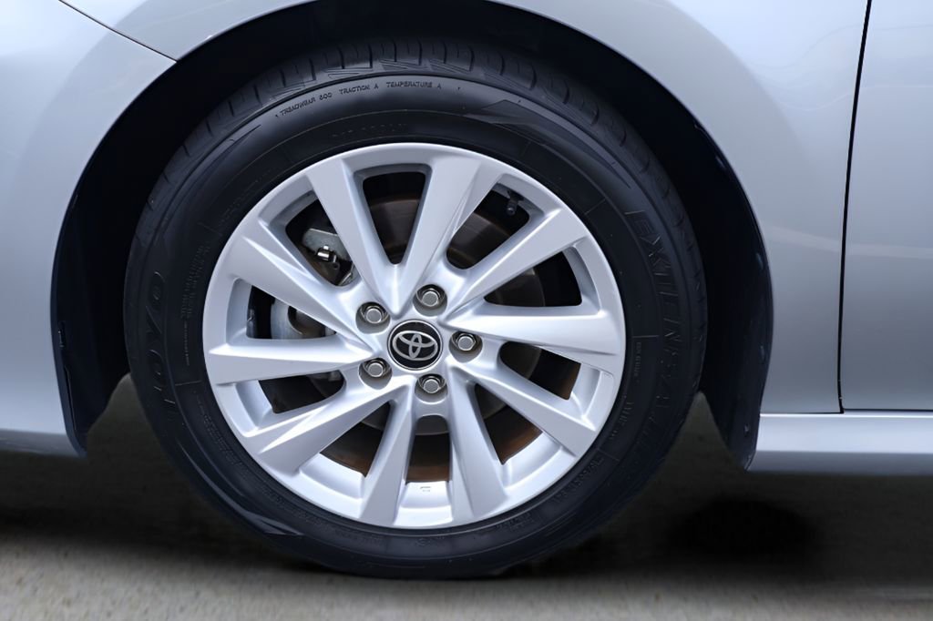 Certified 2023 Toyota Camry LE w/ Convenience Package image 10