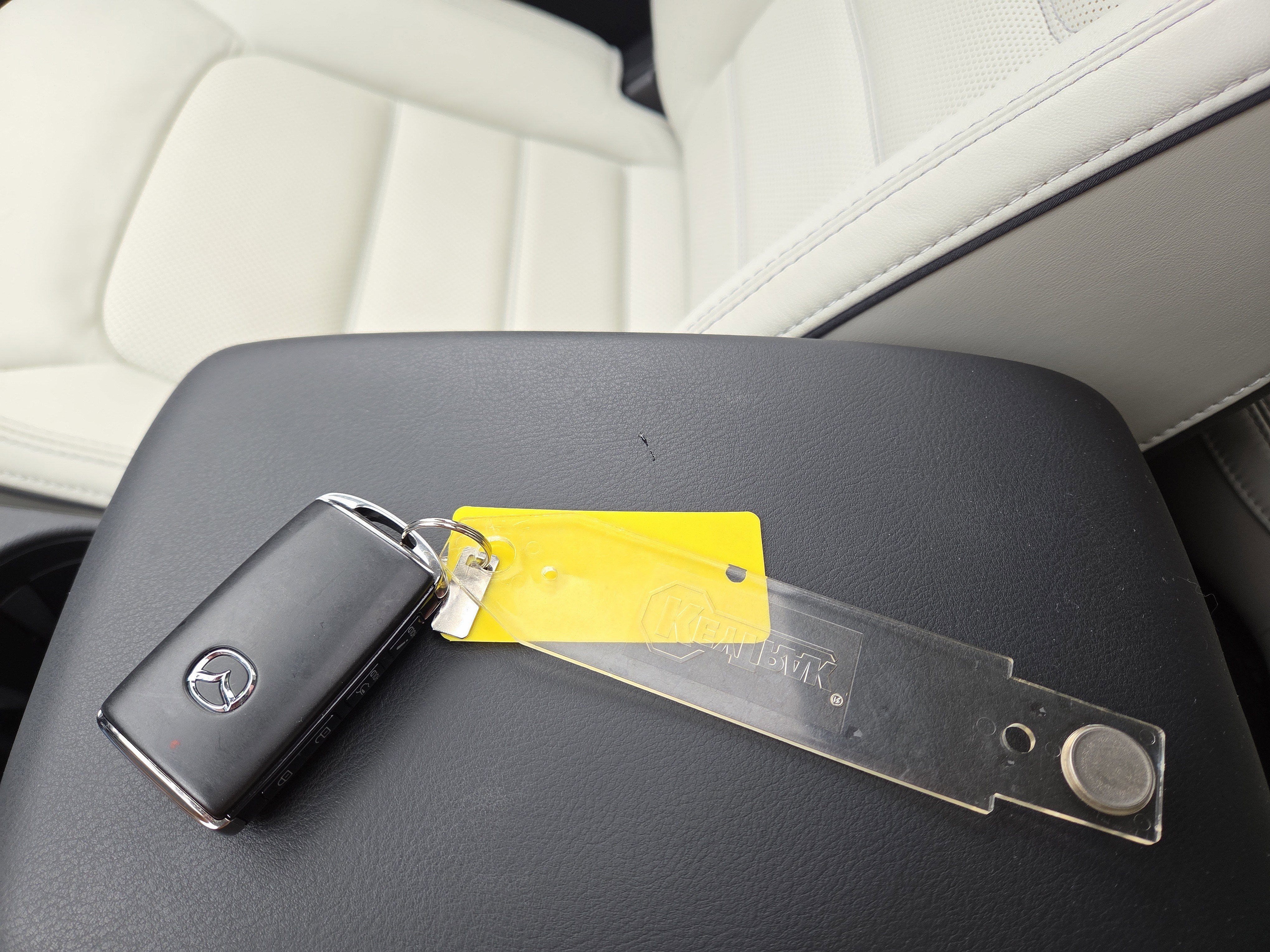 Used 2025 MAZDA CX-5 AWD 2.5 S w/ Preferred Package image 30