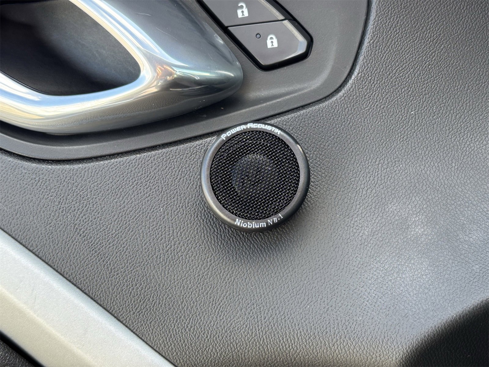 Used 2019 Chevrolet Camaro SS image 35