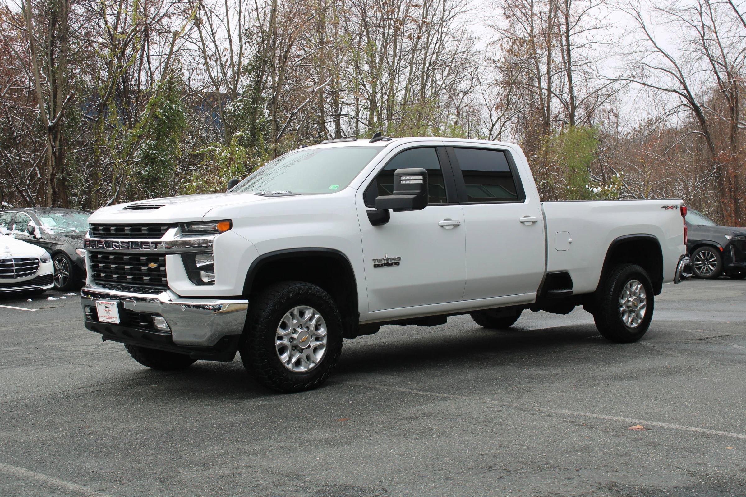 Used 2021 Chevrolet Silverado 3500 LT w/ Texas Edition image 3