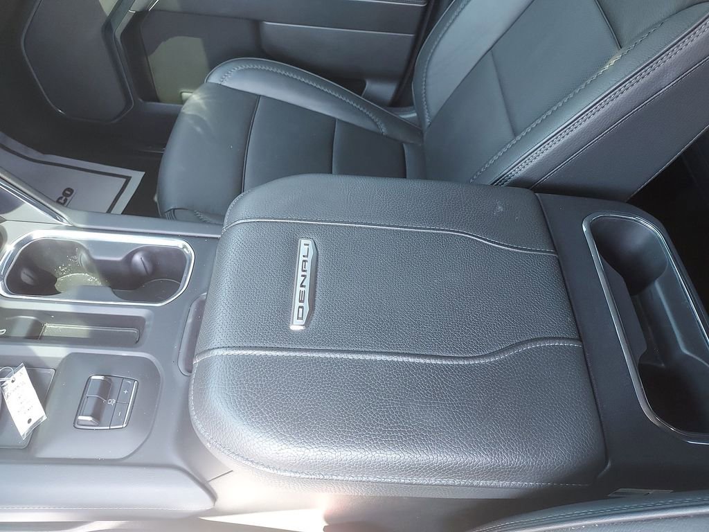 Used 2024 GMC Sierra 2500 Denali image 27