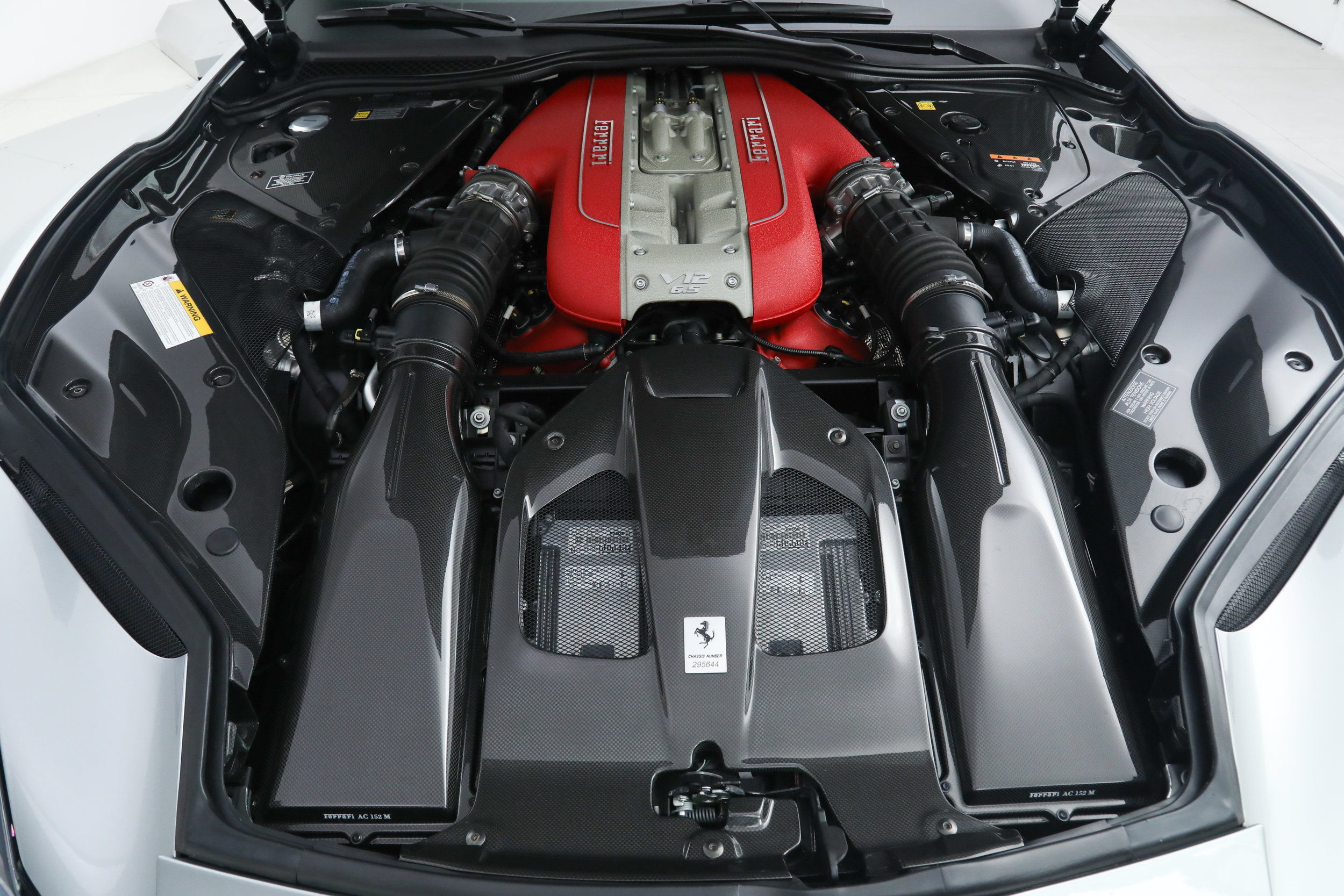 Certified 2023 Ferrari 812 GTS RWD image 35