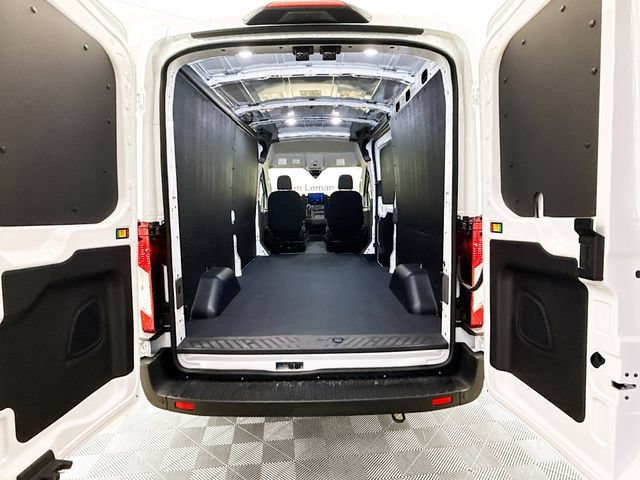 New 2026 Ford Transit 250 148 Medium Roof w/ Load Area Protection Package RWD image 22
