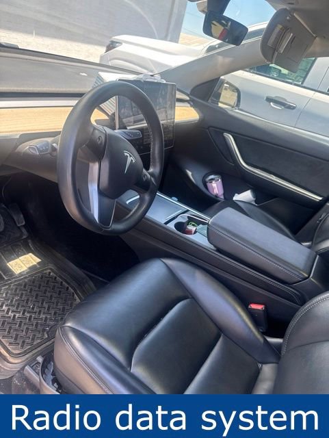 Used 2021 Tesla Model Y Long Range AWD/4WD image 7
