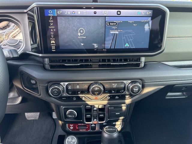 Used 2024 Jeep Gladiator Mojave image 22