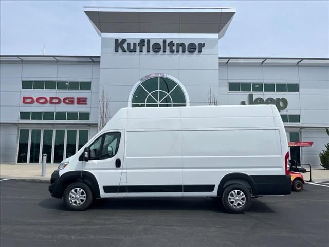 Used 2024 RAM ProMaster 3500 w/ Quick Order Package 22G SLT FWD image 1