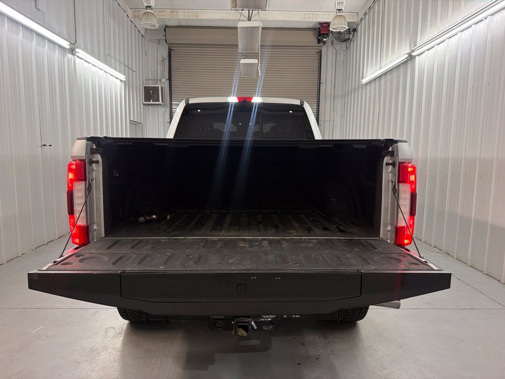 Used 2017 Ford F250 Platinum w/ Platinum Ultimate Package AWD/4WD image 37