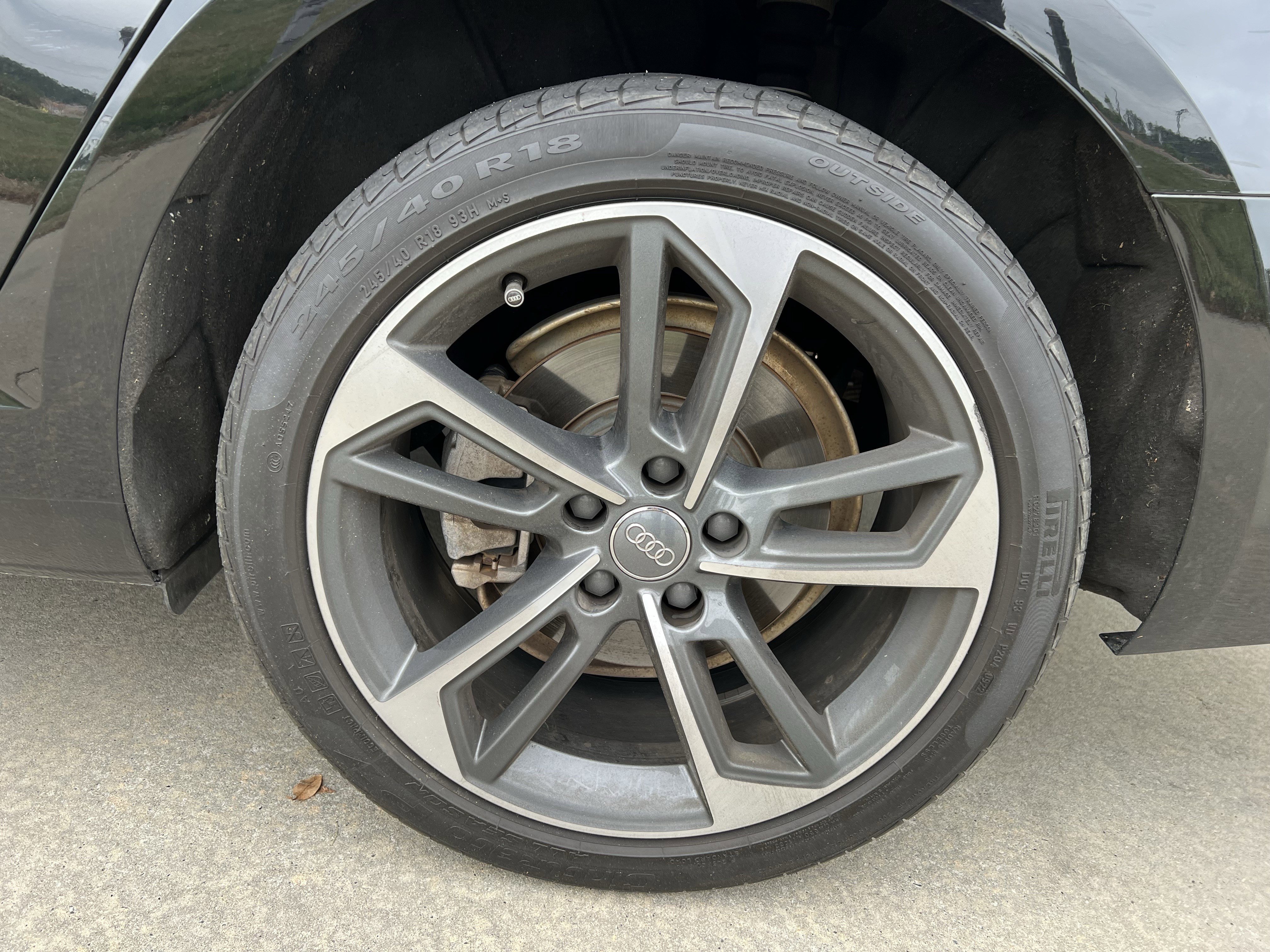 Used 2019 Audi A4 2.0T Premium FWD image 13