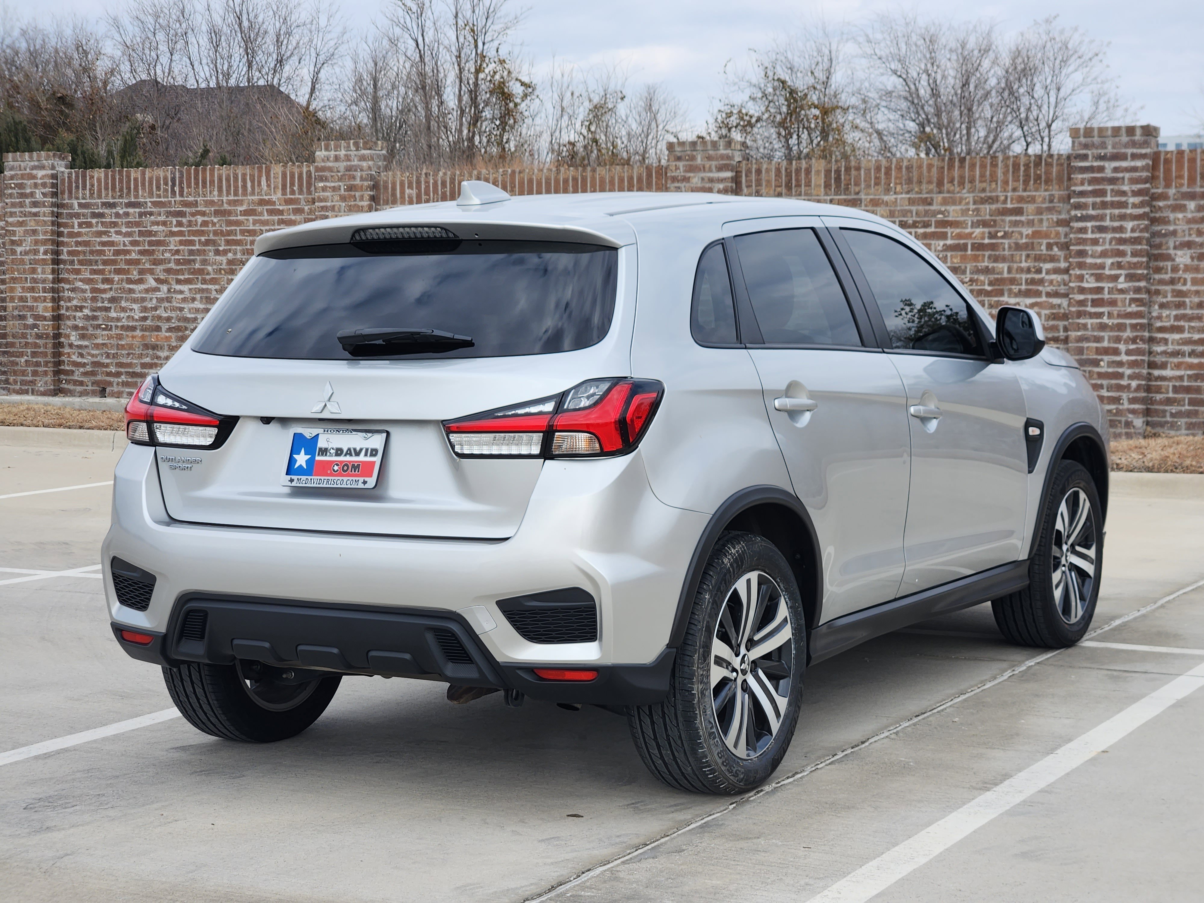 Used 2022 Mitsubishi Outlander Sport ES image 6