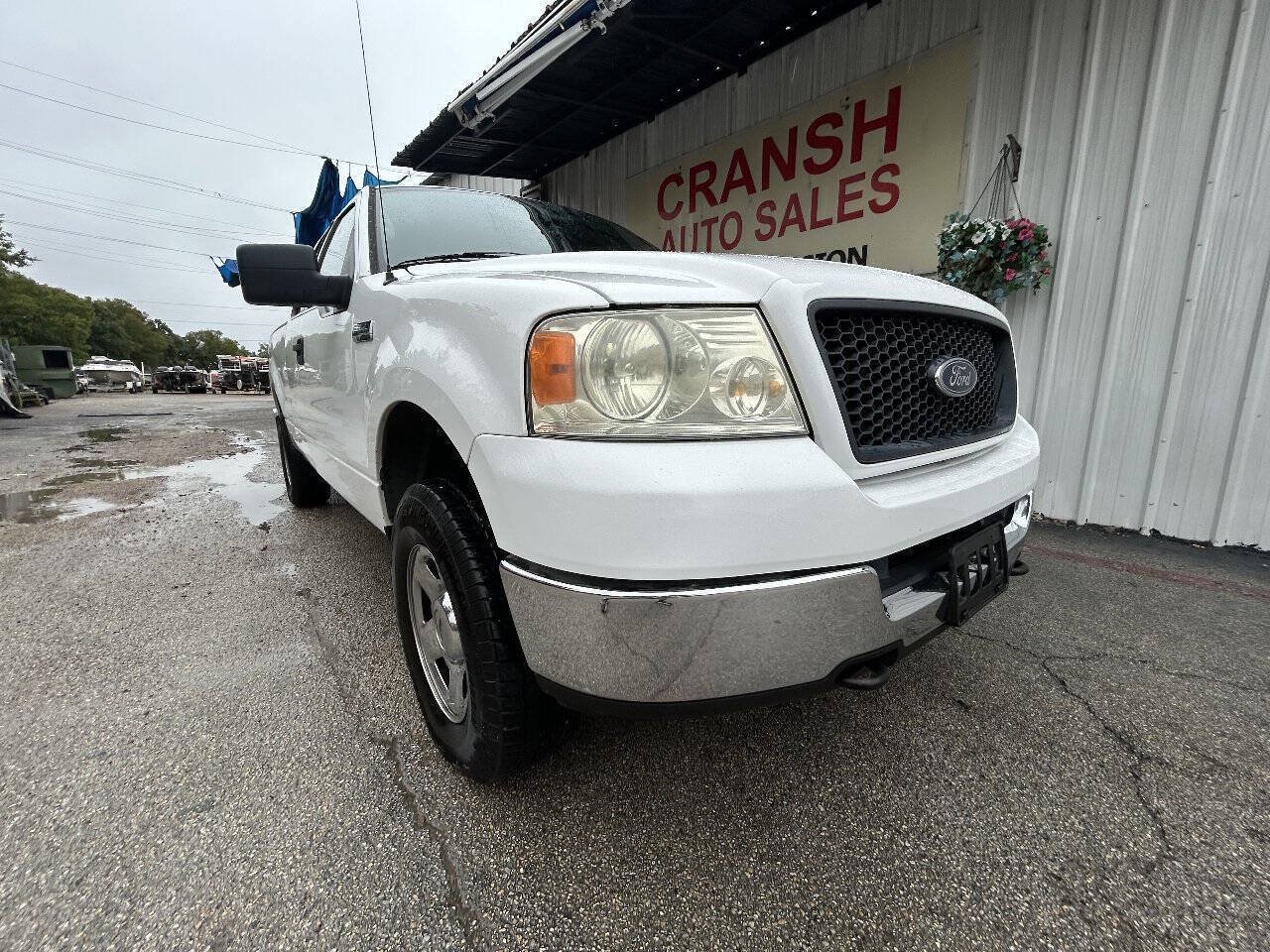 Used 2005 Ford F150 XLT AWD/4WD image 11