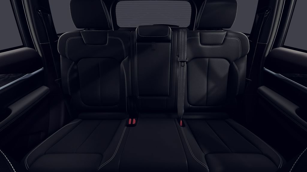 New 2026 Jeep Grand Cherokee Altitude AWD/4WD image 3