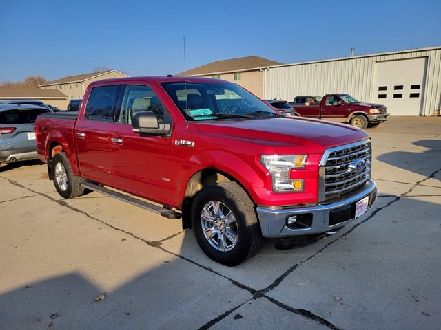 Used 2016 Ford F150 XLT w/ Equipment Group 301A Mid
