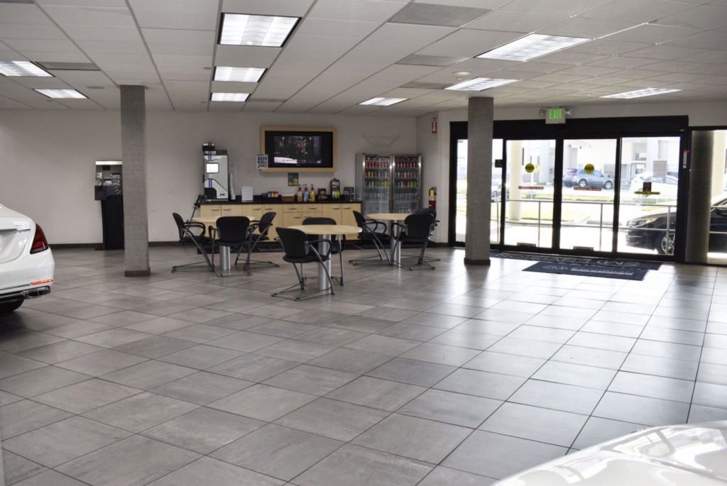 Used 2024 Mercedes-Benz S 580 4MATIC Sedan image 34