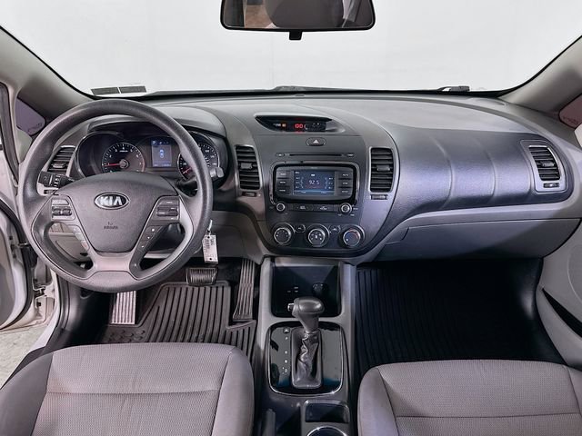 Used 2018 Kia Forte LX w/ LX Rear Camera Package FWD image 18