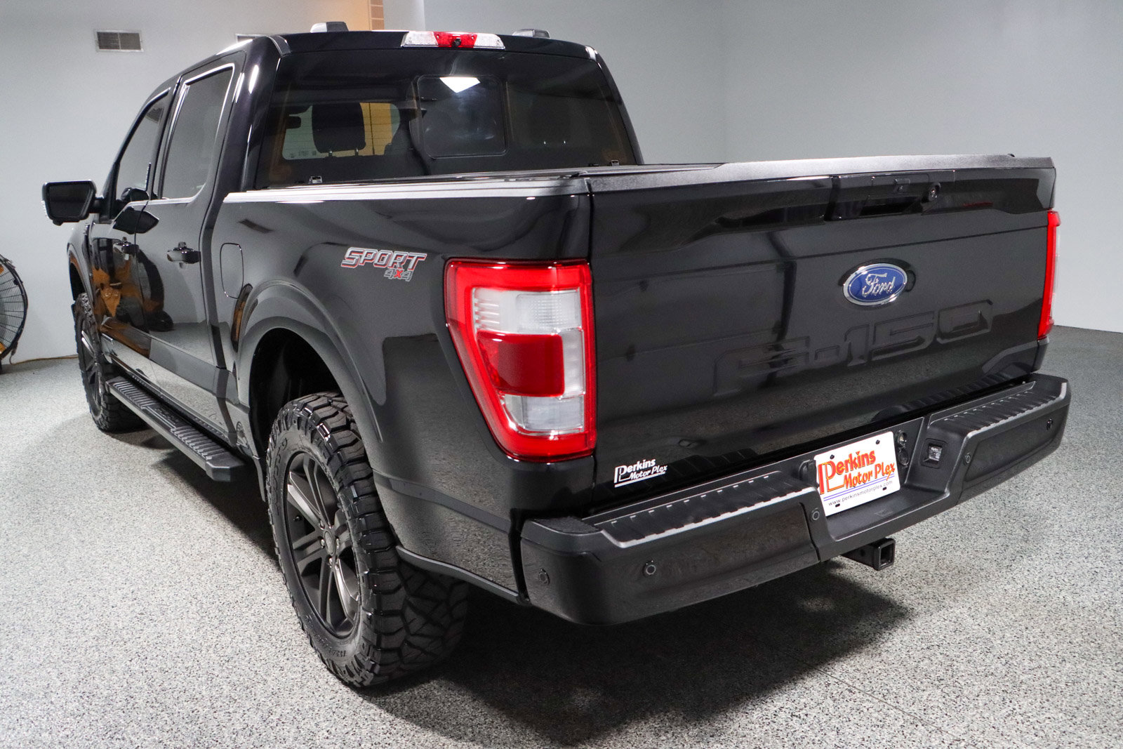 Used 2022 Ford F150 Lariat w/ Equipment Group 502A High image 10