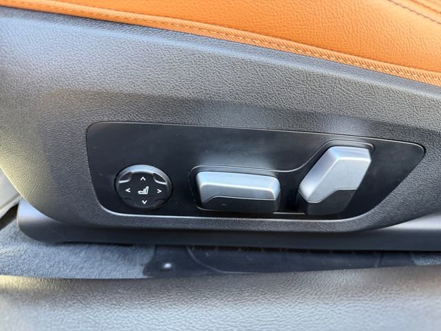 Used 2023 BMW 440i xDrive Coupe w/ Premium Package image 16