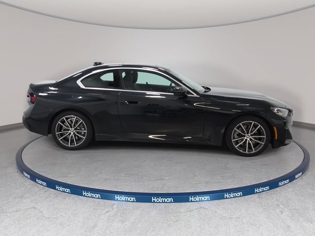 Used 2022 BMW 230i Coupe w/ Premium Package 2 RWD image 5