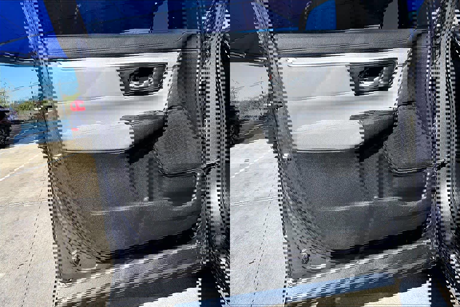 Used 2017 Honda CR-V LX image 21