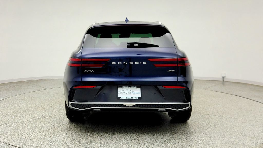 Used 2026 Genesis GV70 2.5T Select AWD/4WD image 6