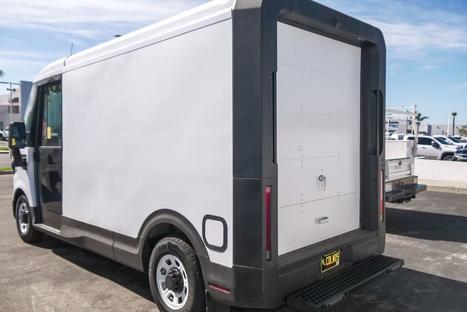 Used 2024 Chevrolet Brightdrop 400 w/ Commercial Equipment Package AWD/4WD image 9