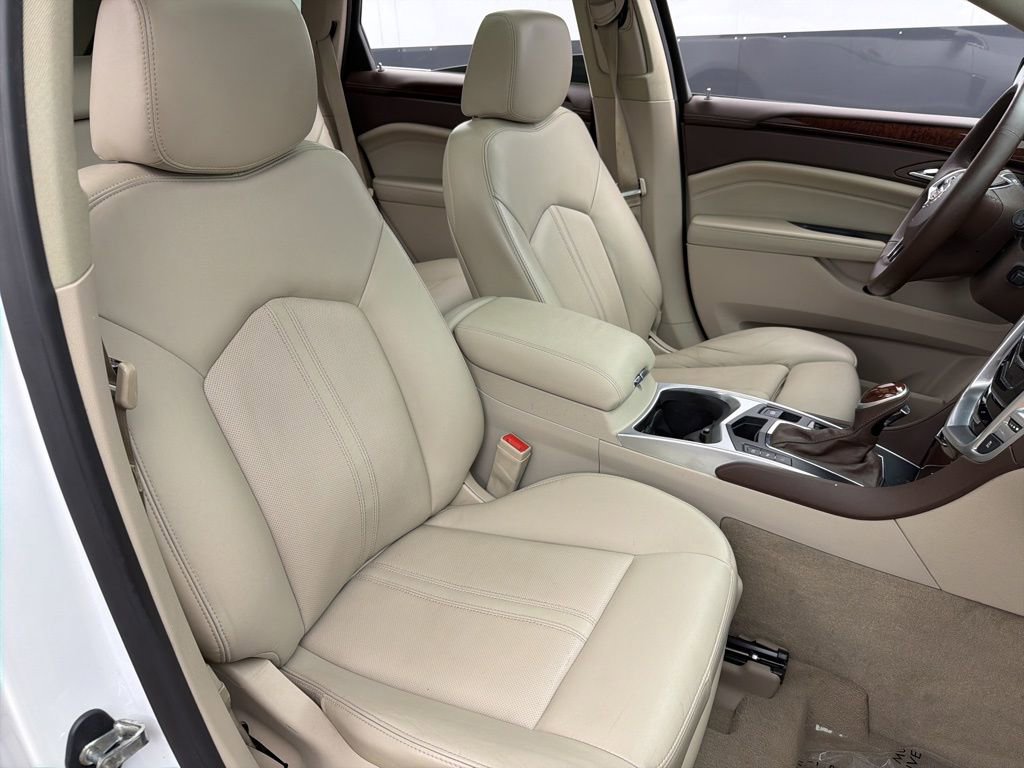 Used 2015 Cadillac SRX Luxury w/ Trailering Package AWD/4WD image 27