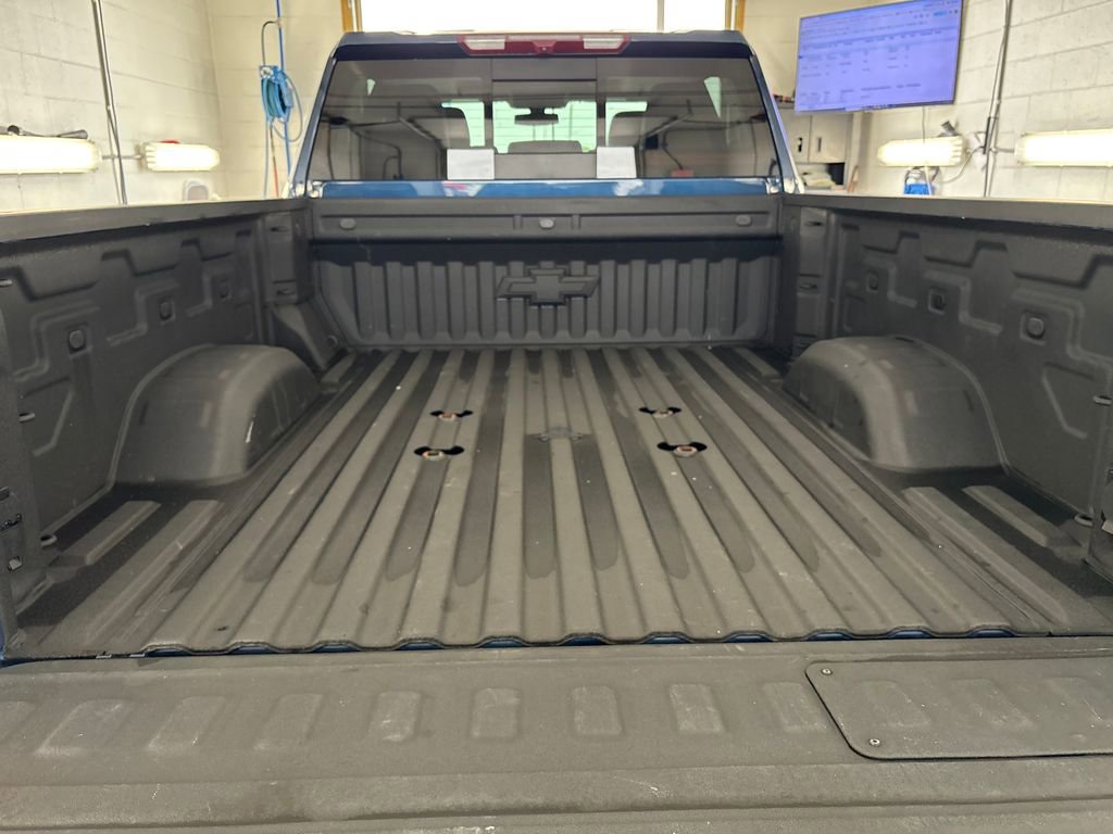 Used 2023 Chevrolet Silverado 2500 LTZ AWD/4WD image 35