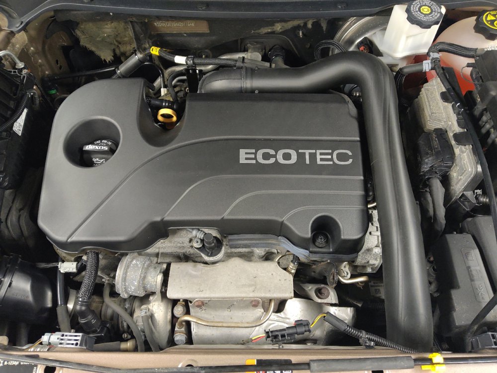 Used 2019 Chevrolet Equinox LT w/ Driver Convenience Package FWD image 30