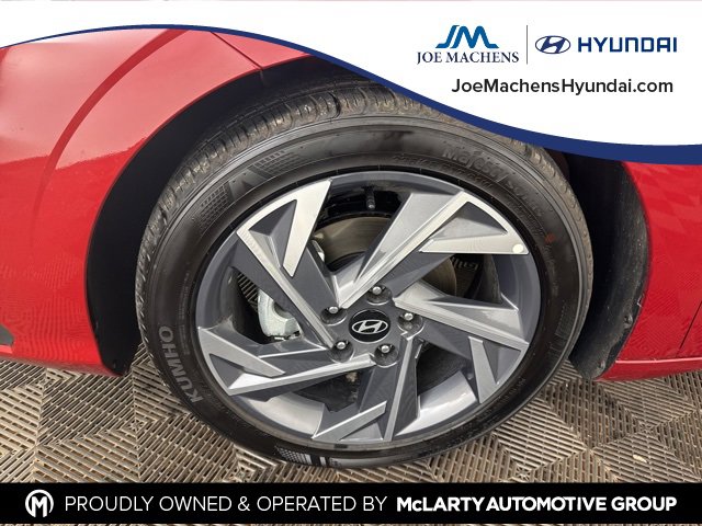 Certified 2025 Hyundai Elantra Sport w/ Cargo Package image 34