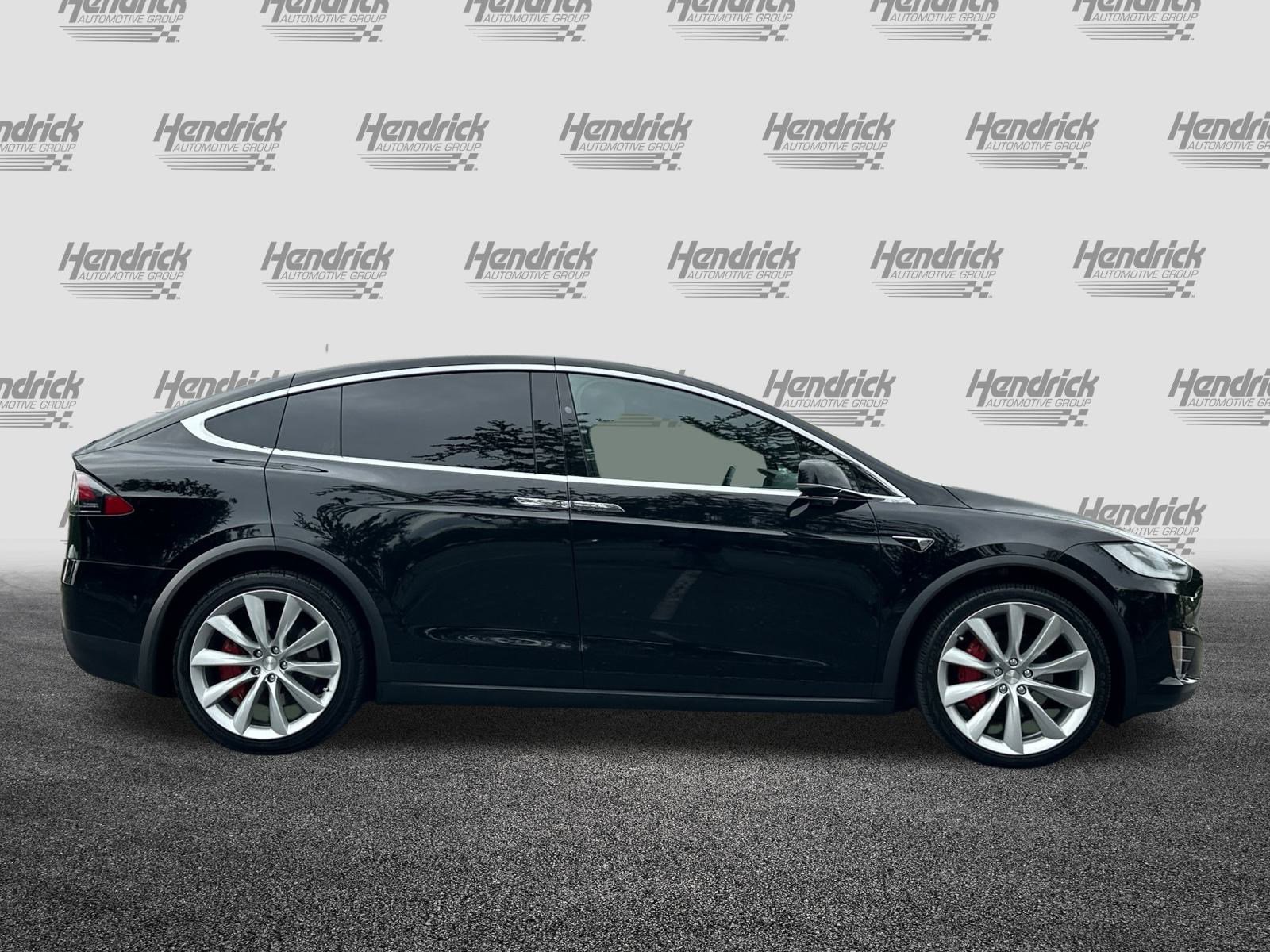 Used 2020 Tesla Model X Long Range image 3