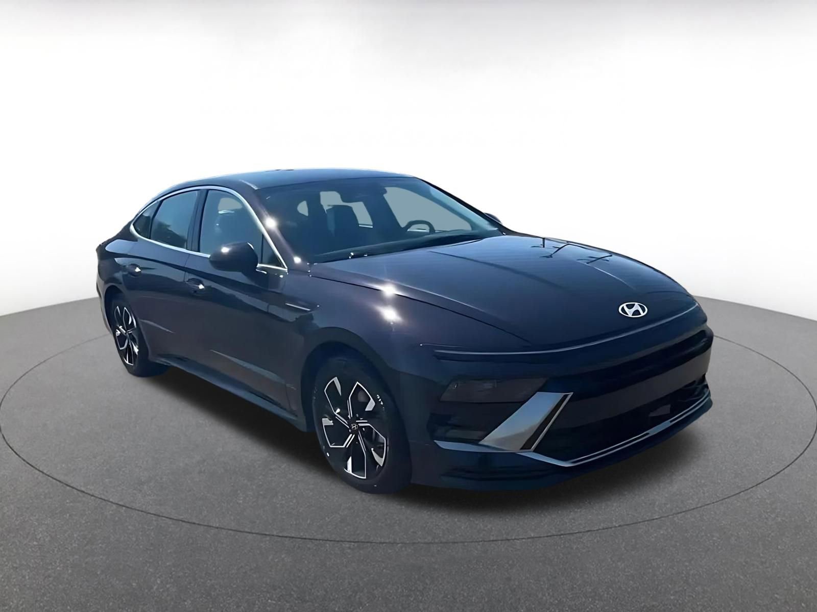 Used 2025 Hyundai Sonata SEL image 3