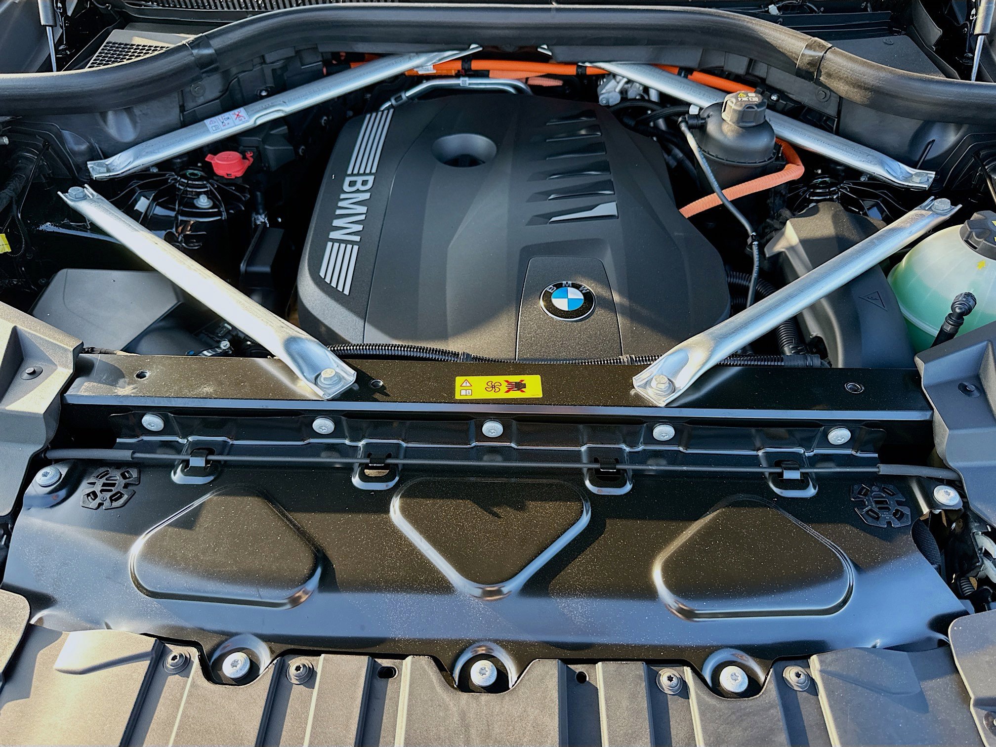 New 2026 BMW X5 xDrive50e image 25