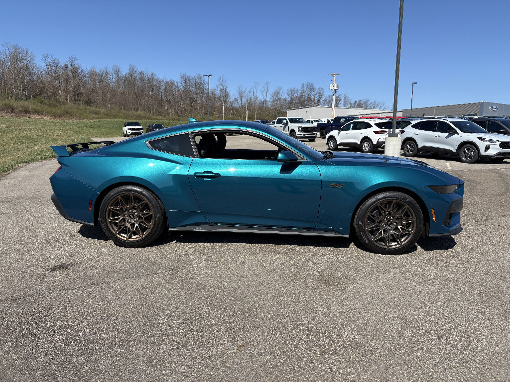New 2026 Ford Mustang GT w/ GT Performance Package image 6