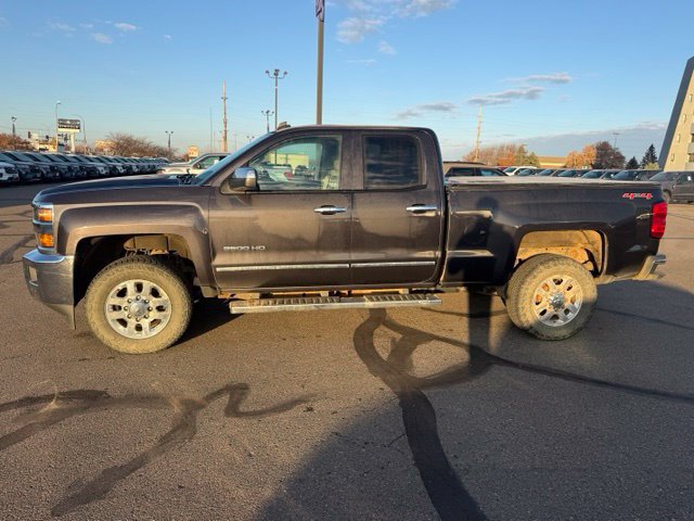 Used 2015 Chevrolet Silverado 2500 LTZ AWD/4WD image 7