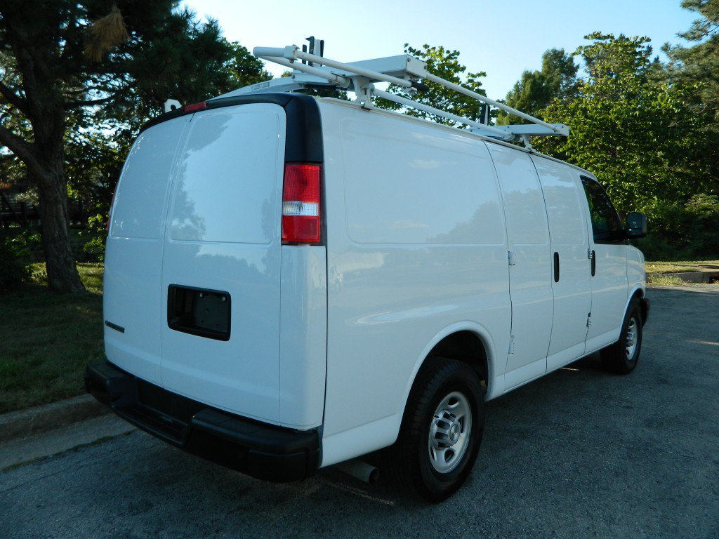 Used 2020 Chevrolet Express 2500 w/ Safety Package RWD image 7
