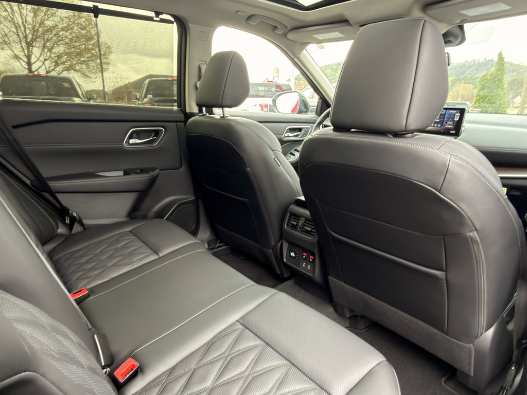 New 2026 Nissan Rogue Platinum w/ Platinum Premium Package image 43