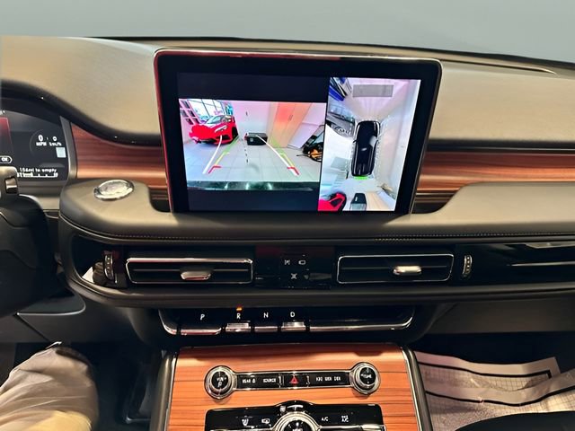 Used 2024 Lincoln Aviator Reserve image 11