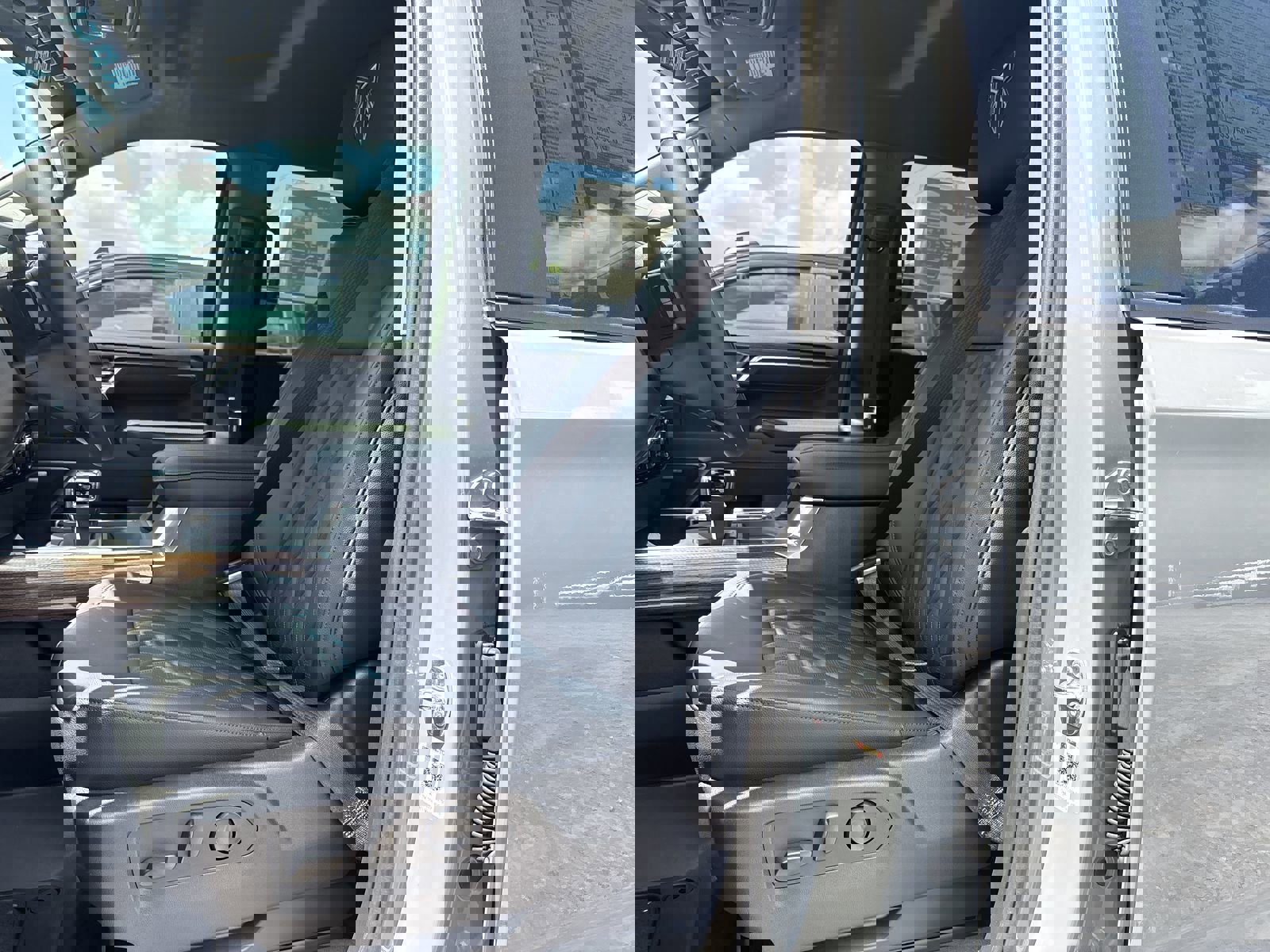 New 2025 Chevrolet Silverado 1500 RST image 13