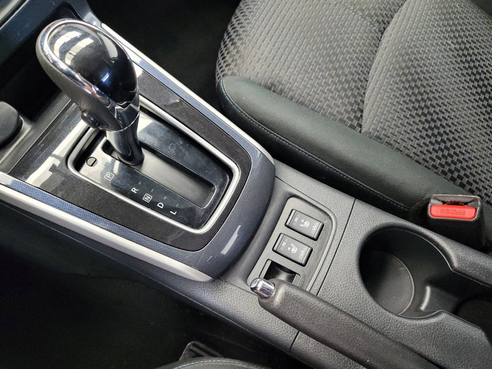 Used 2019 Nissan Sentra SR FWD image 26