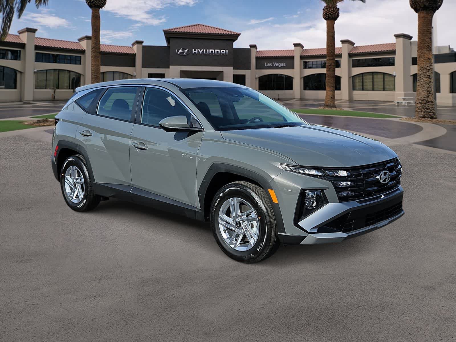 New 2026 Hyundai Tucson SE FWD image 2