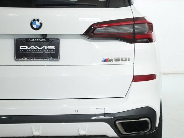 Used 2021 BMW X5 M50i w/ Premium Package AWD/4WD image 47