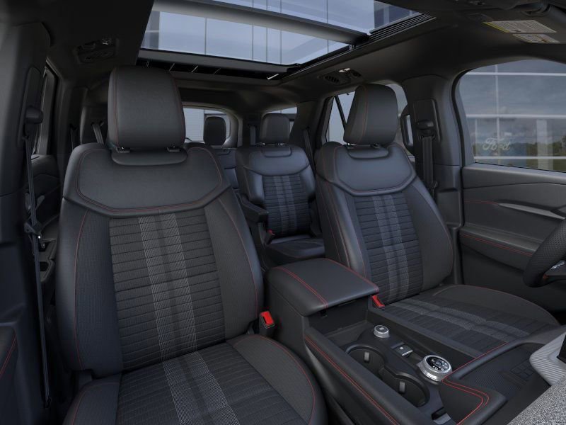 New 2025 Ford Explorer ST-Line w/ Premium Package AWD/4WD image 10