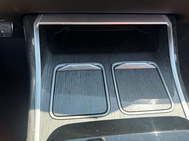 Used 2023 BMW 760i xDrive AWD/4WD image 32