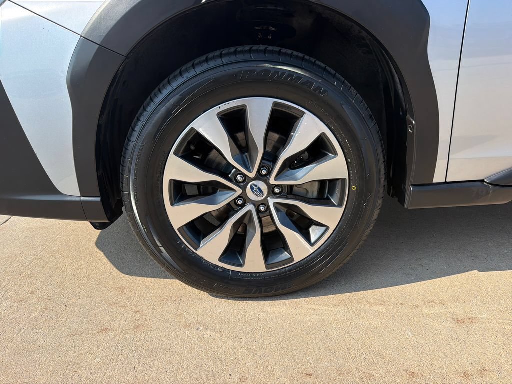 Used 2023 Subaru Outback Limited AWD/4WD image 27