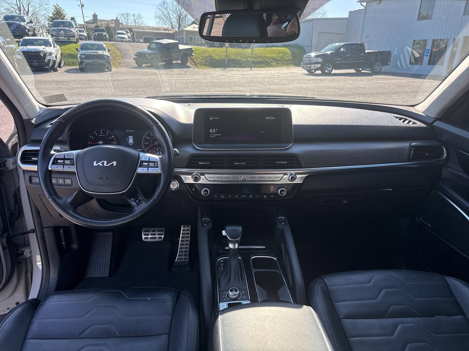 Used 2022 Kia Telluride SX w/ SX Prestige Package AWD/4WD image 12