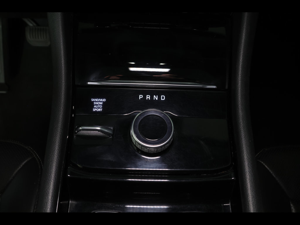 Certified 2023 Jeep Grand Cherokee L Limited w/ Luxury Tech Group II AWD/4WD image 32