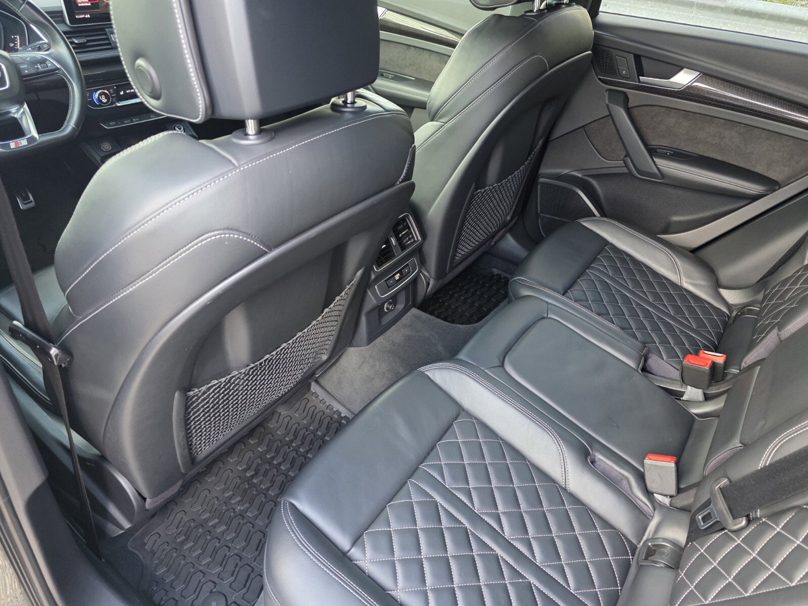 Used 2018 Audi SQ5 Prestige w/ Prestige Package image 15