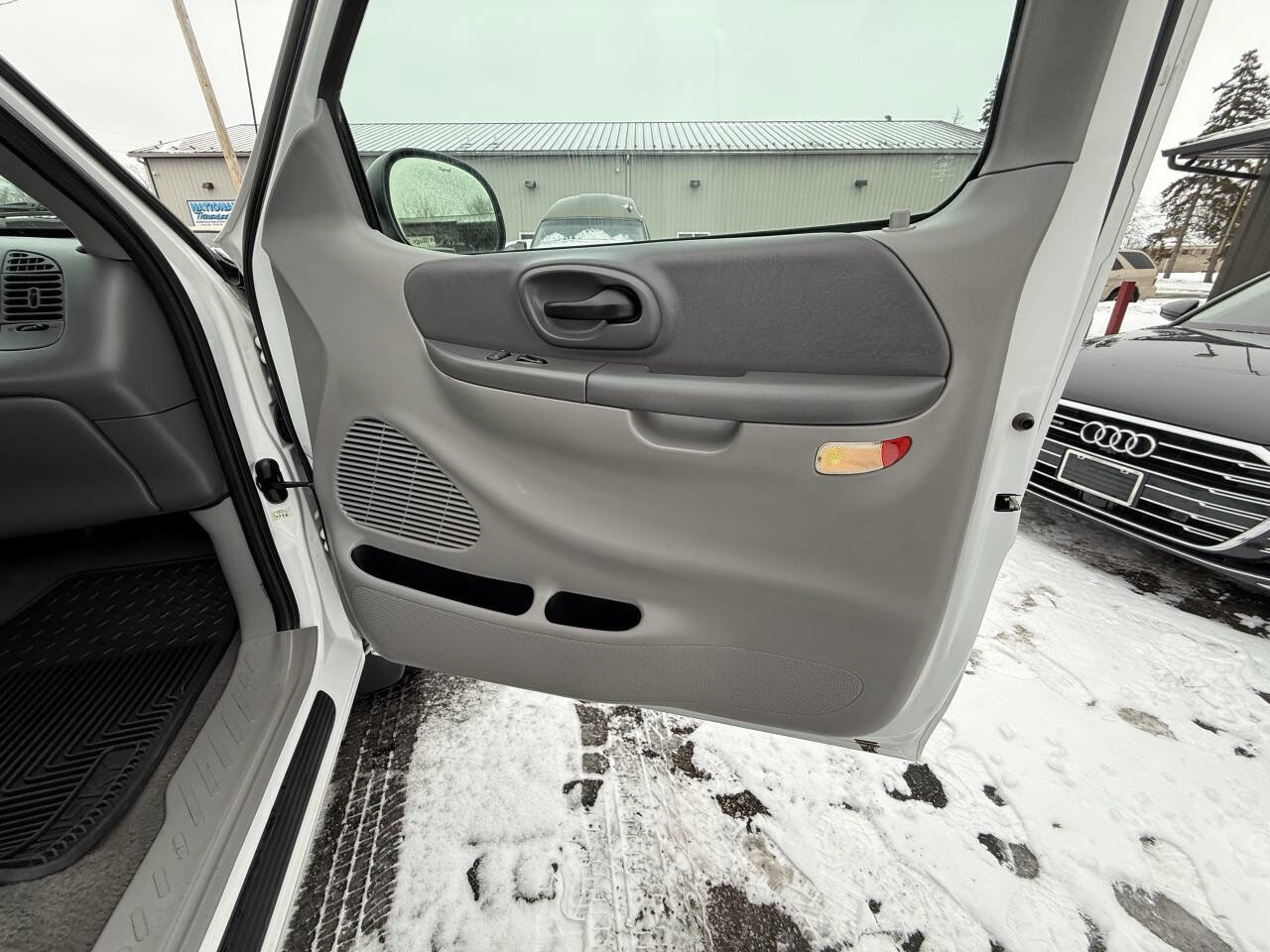 Used 1999 Ford F150 Lariat AWD/4WD image 23