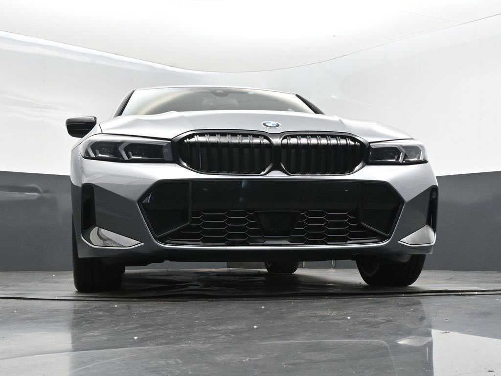 New 2026 BMW 330i Sedan w/ M Sport Package image 46