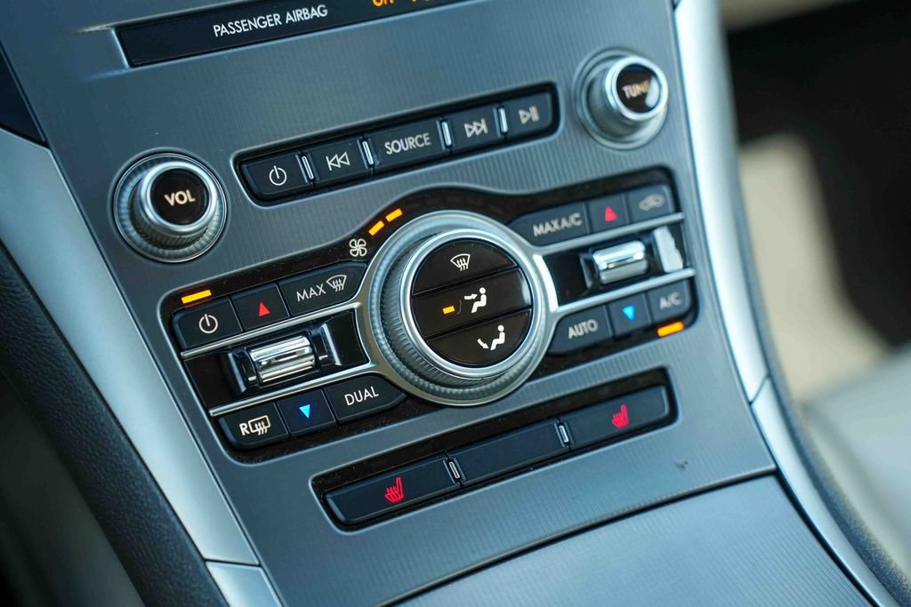 Used 2020 Lincoln MKZ FWD image 35